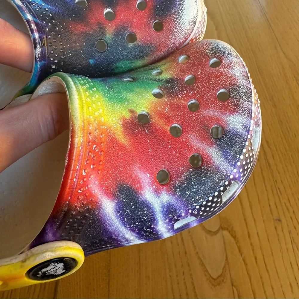 Crocs Classic Tie Dye Clogs Shoes Rainbow Slip On 205451 Kids Girls Gn 7 Toddler